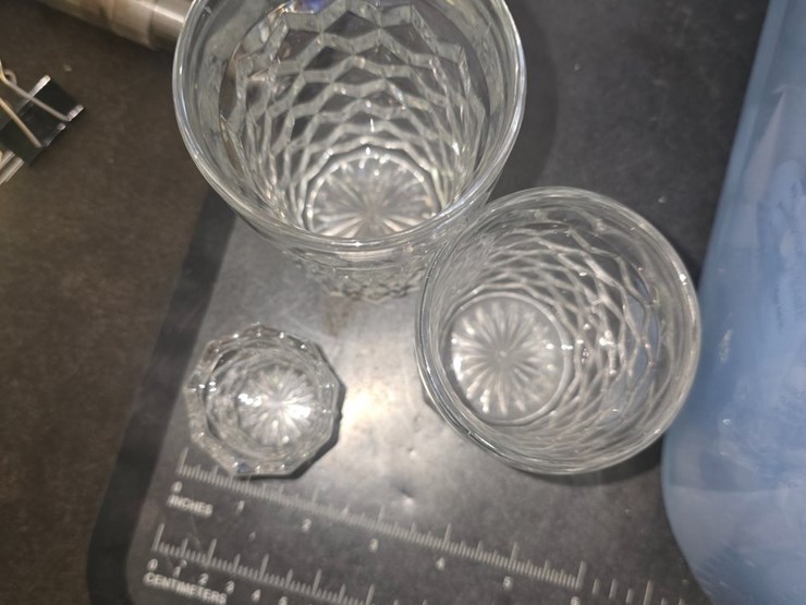 #411-•-tote-of-fostoria-glass-image-2