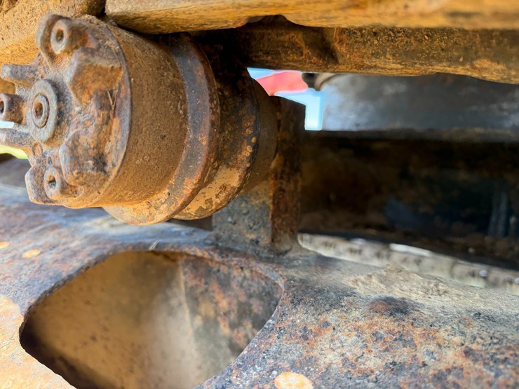 caterpillar-307-image-8
