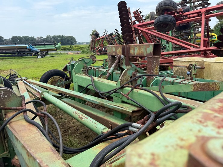 john-deere-530-image-72