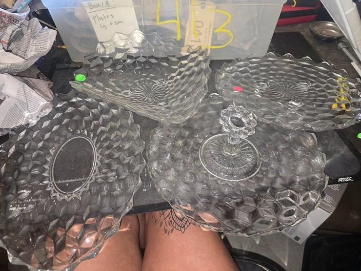 #413-•-fostoria-plates-image-1