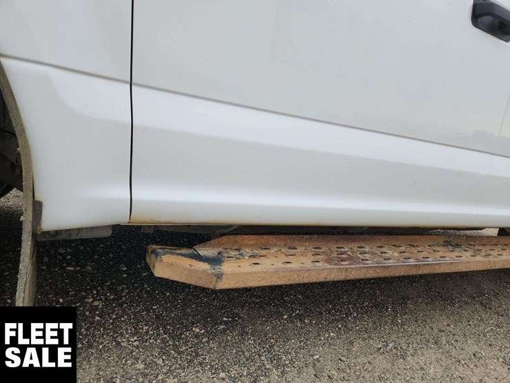 2019-ford-f150-image-32