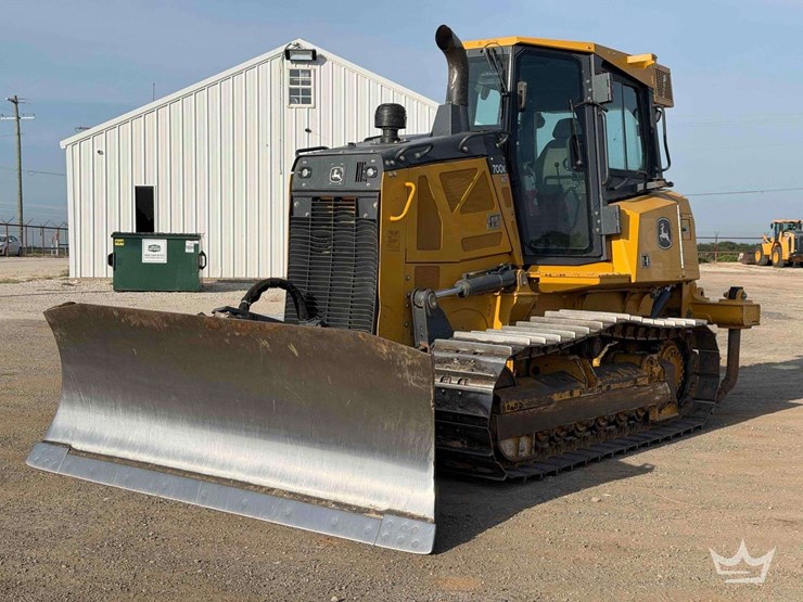 2020-deere-700k-xlt-image-1