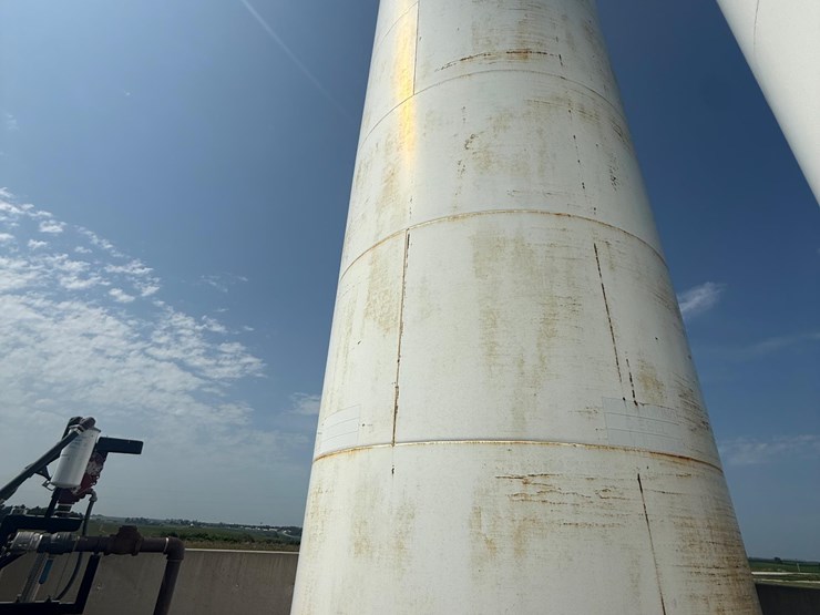 2015-kay-tank-vertical-fuel-tank-image-2