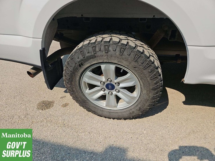 2017-ford-f150-image-11