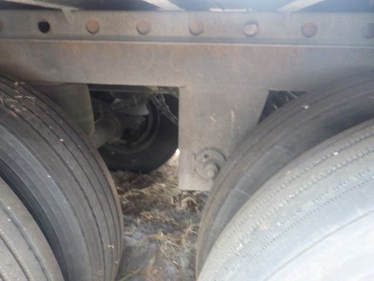 2013-utility-3000r-image-21