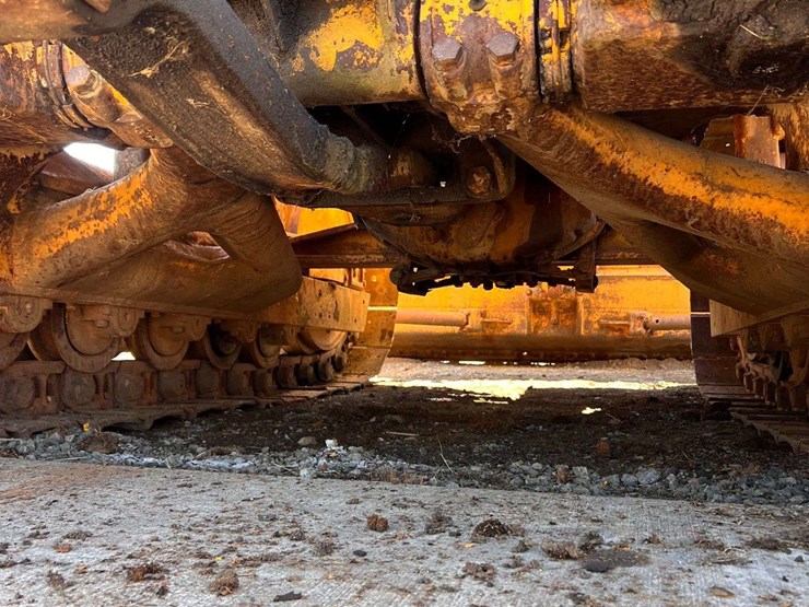 caterpillar-d7-image-31