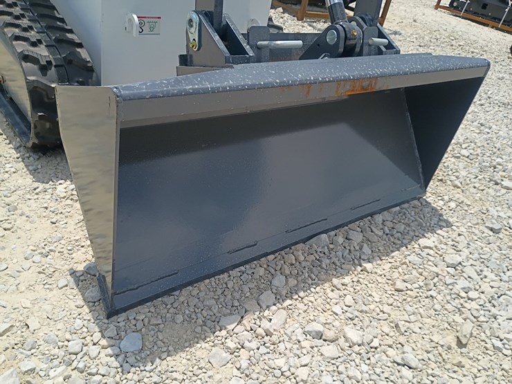 #l63-022-•-2026-zjg-380-mini-skid-steer-image-16