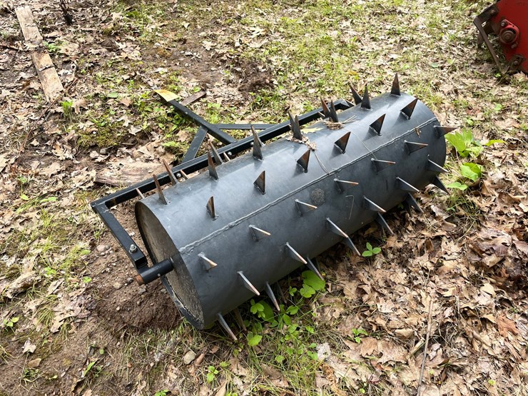 #6130-•-yard-aerator-image-3