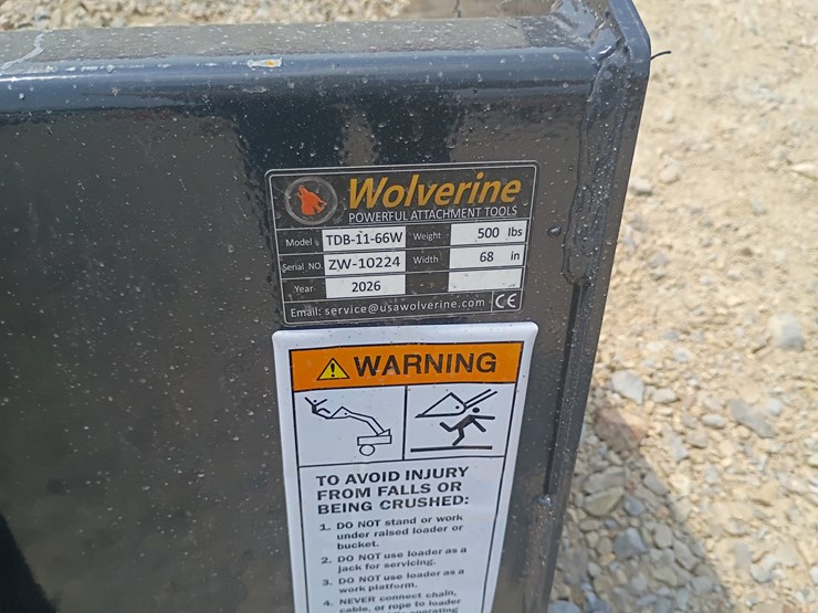 #l73-066-•-wolverine-66"-bucket-skid-steer-attachment-image-5