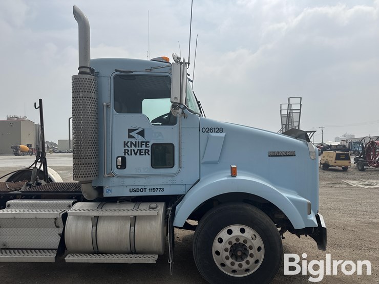 2007-kenworth-t800-image-12