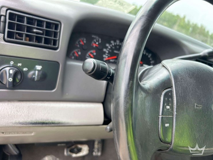 1999-ford-f350-image-15