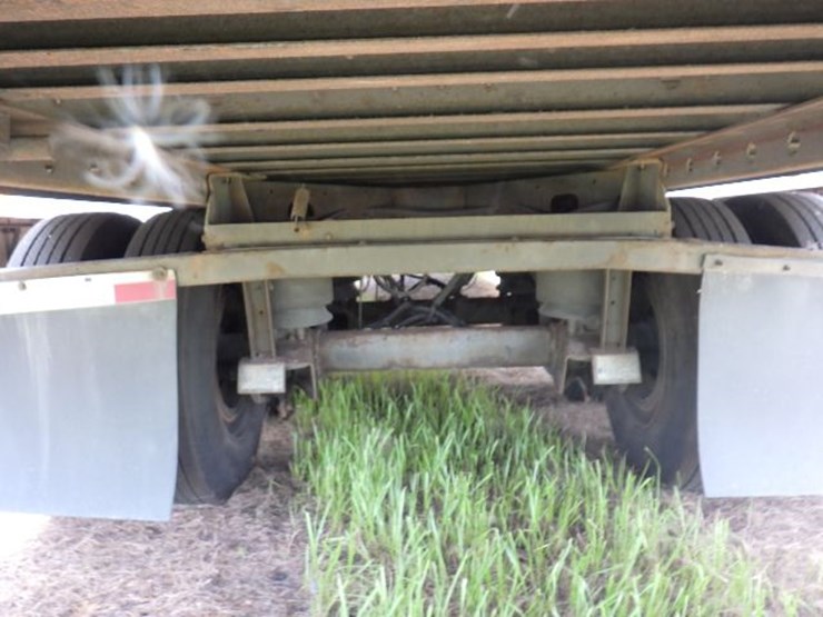 2013-utility-3000r-image-13