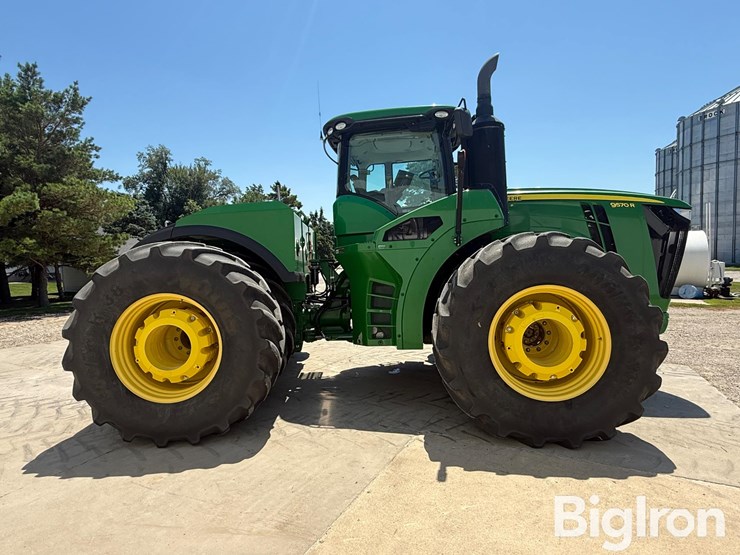 2016-john-deere-9570r-image-10