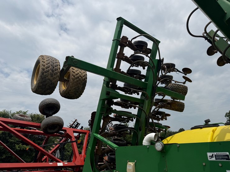 john-deere-40-image-40