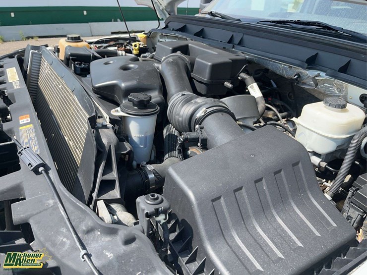 2011-ford-f350-image-27