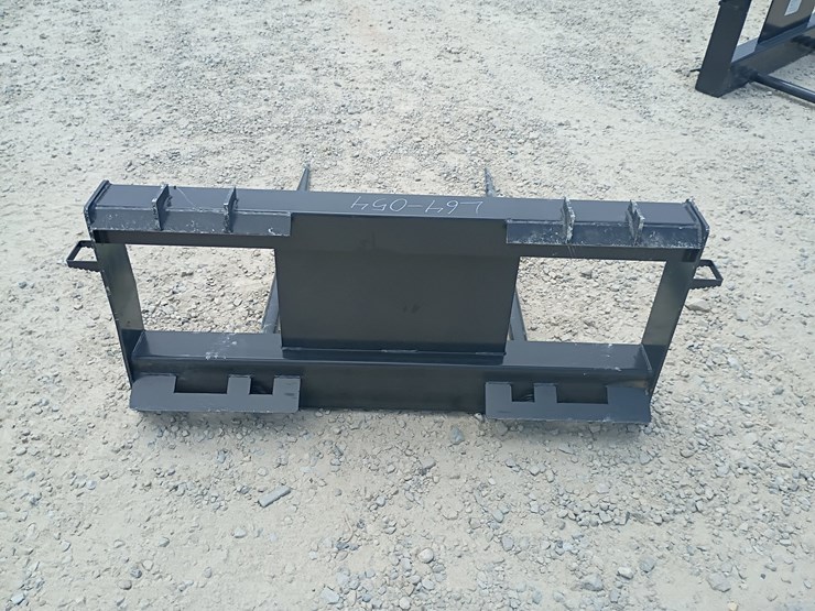 #l64-054-•-jct-bale-spear-skid-steer-attachment-image-3