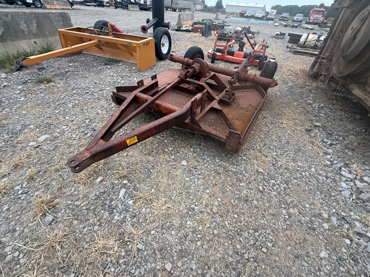 bush-hog-305-image-1