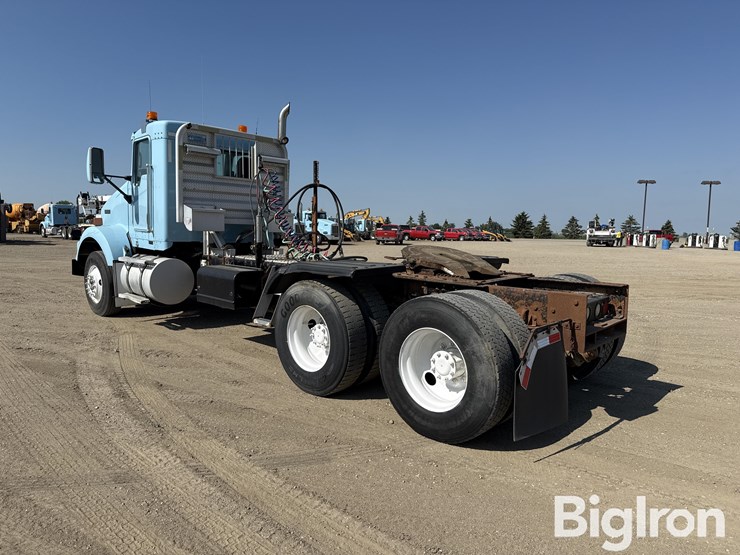 2007-kenworth-t800-image-7