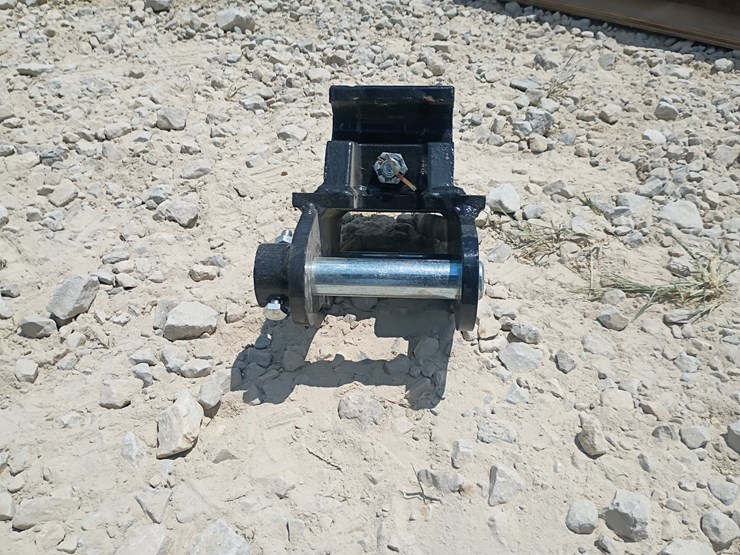 #l63-040-•-quick-coupler-mini-excavator-attachment-image-3