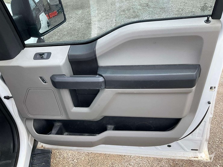 2018-ford-f150-image-23