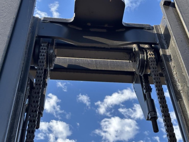 toyota-gbru23-forklift-image-14
