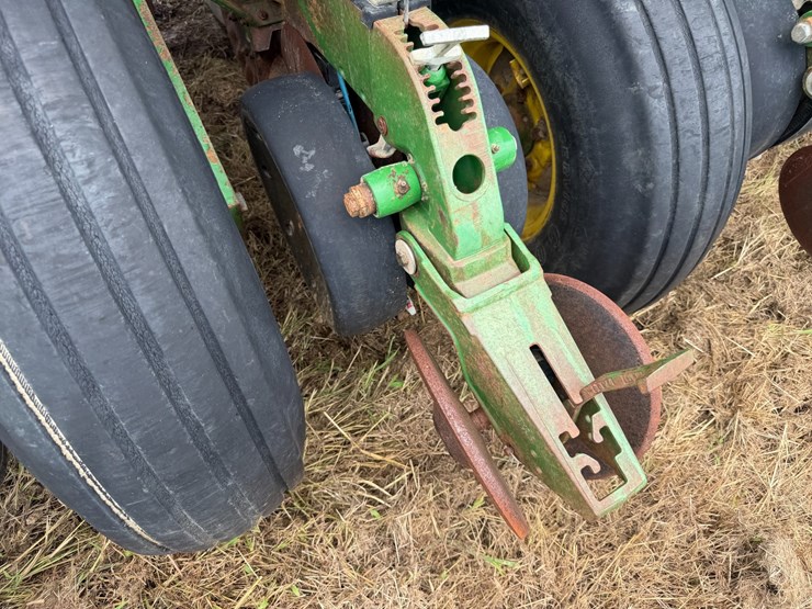 john-deere-1790-image-96