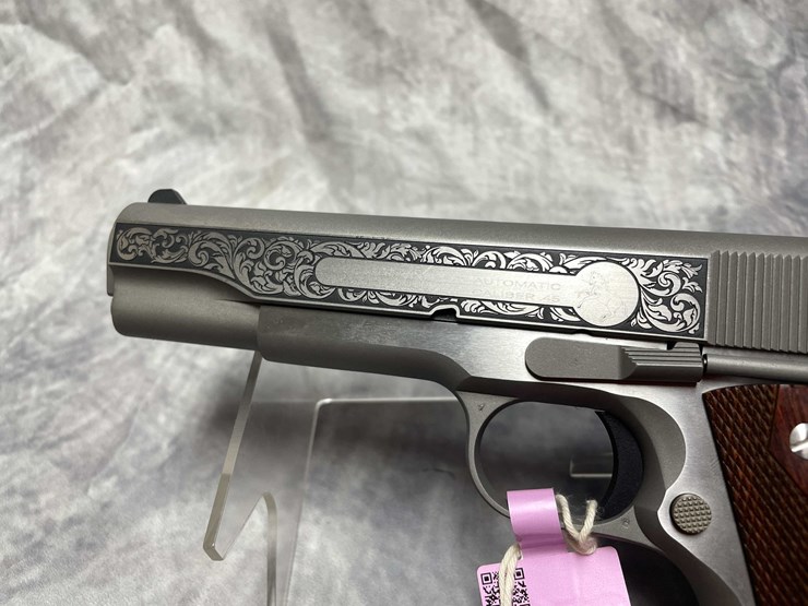 #10853-•-colt-model-70,-45-auto-semi-auto-pistol,-sn:-gv066584-image-10