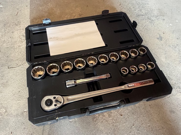 #9-•-craftsman-socket-wrench-set-image-2