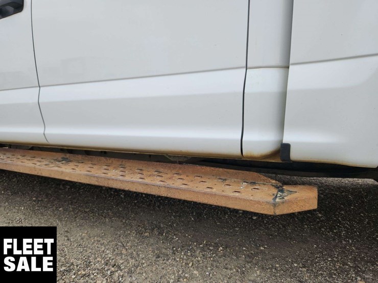 2019-ford-f150-image-35