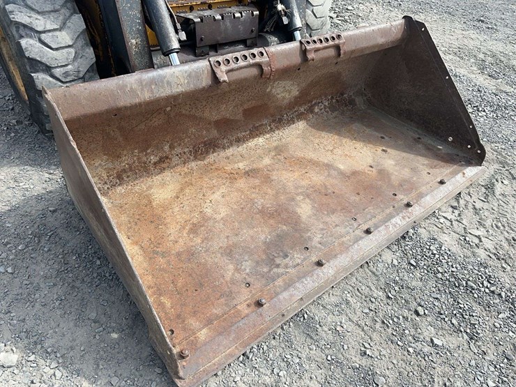 deere-318d-image-14