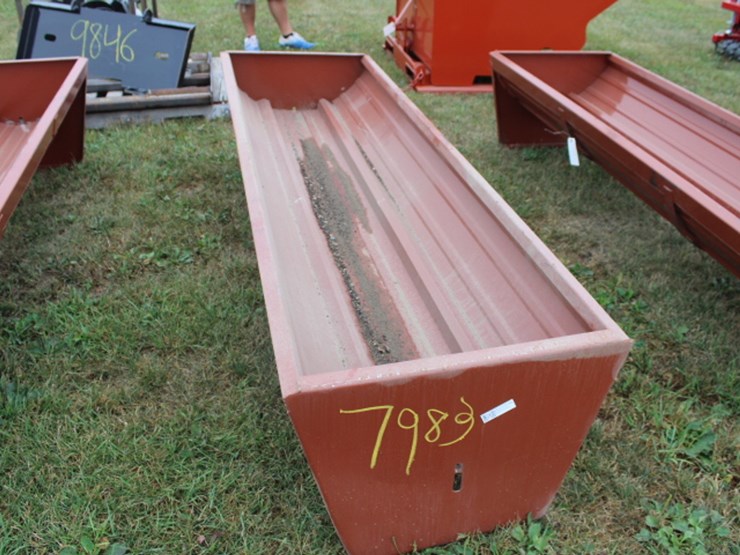 #7983-•-cattle-feeder-image-1