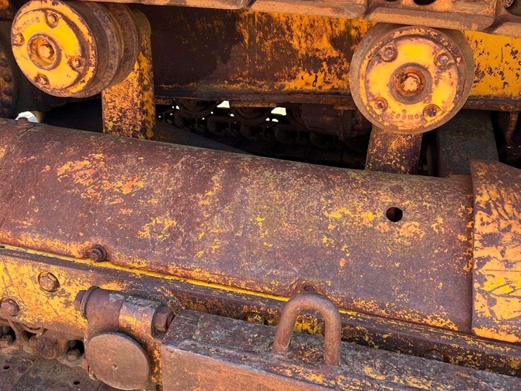 caterpillar-d7-image-14