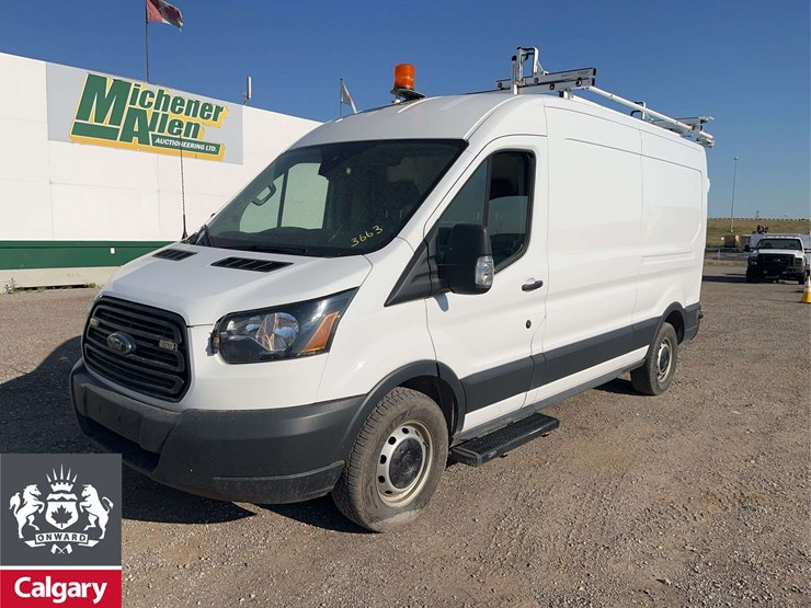 2018-ford-transit-image-1