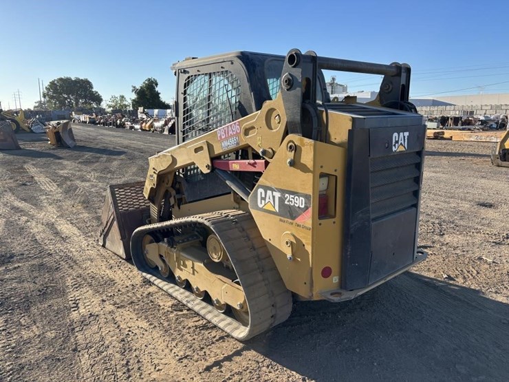 2018-caterpillar-259d-image-4