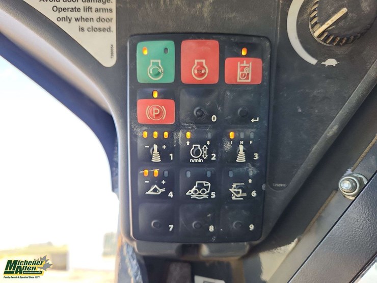 2024-deere-325g-image-19