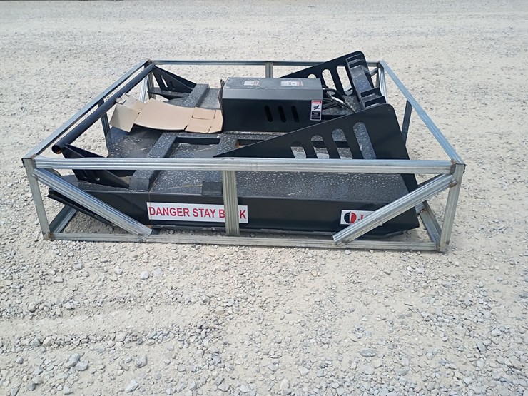 #l64-046-•-jct-brushcutter-skid-steer-attachment-image-3