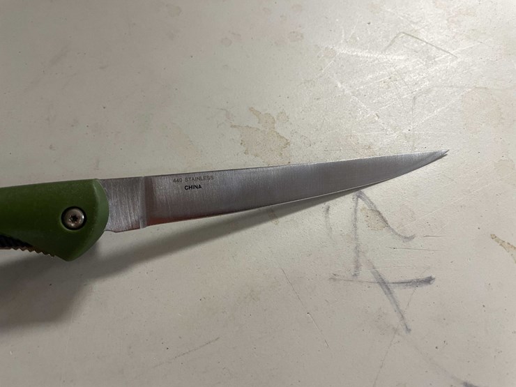#10825-•-hunters-edge-folding-fillet-knife-image-4