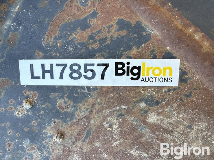 central-fabricators-430e-backhoe-frost-bucket-image-15