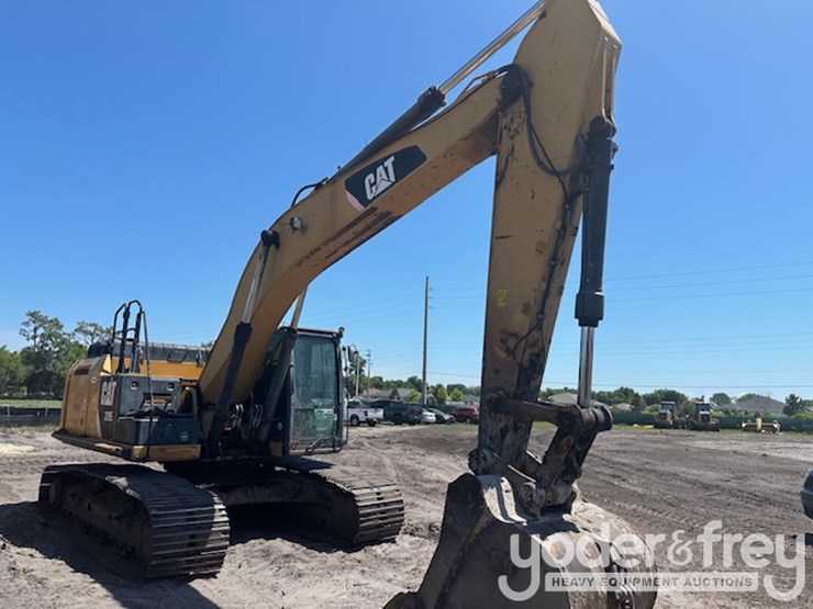 2014-caterpillar-329el-image-2