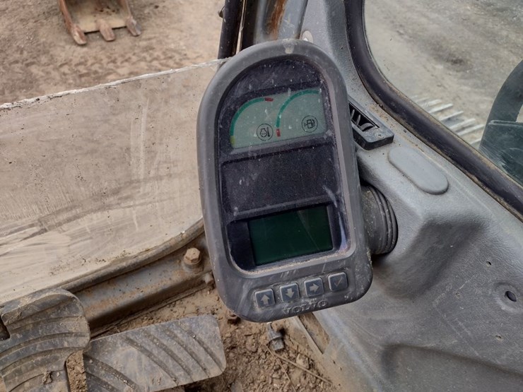 05-volvo-160b-lc-excavator-(qea-4903)-image-9
