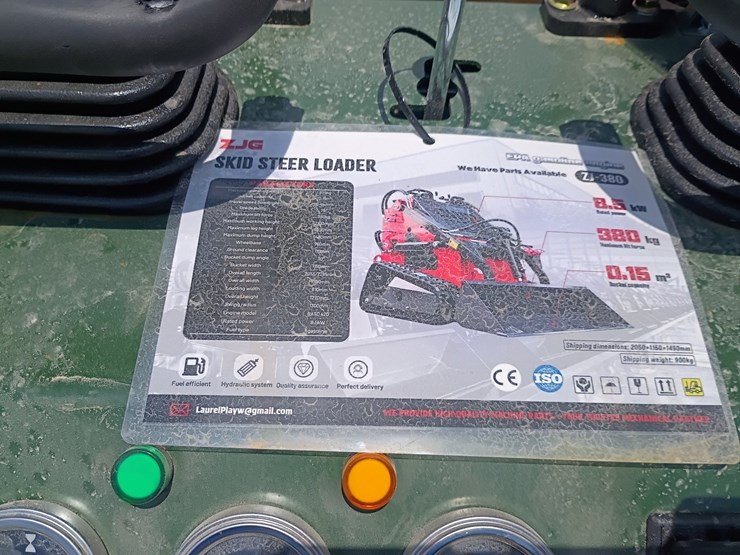 #l63-015-•-2026-zjg-380-mini-skid-steer-image-25