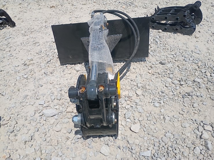 #l63-051-•-zjg-backhoe-mini-skid-steer-attachment-image-7
