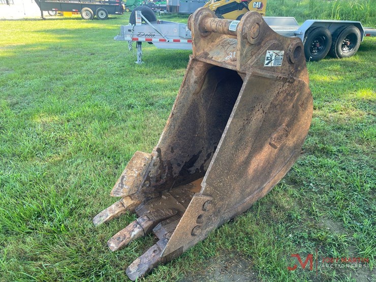 21"-tooth-excavator-bucket-image-7