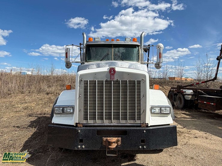 2016-kenworth-t800-image-5
