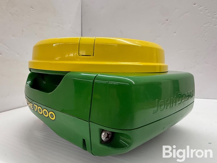 john-deere-7000-image-7