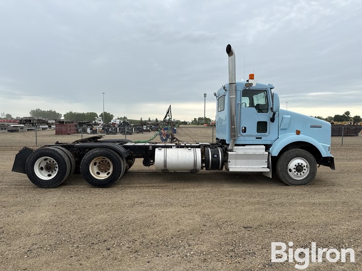 2014-kenworth-t800-image-4