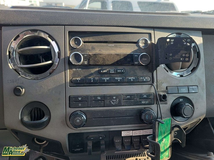 2012-ford-f350-image-19