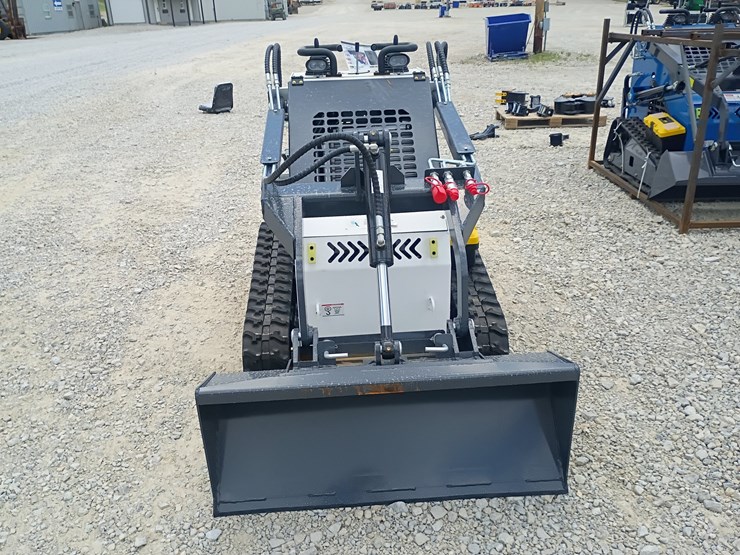 #l63-022-•-2026-zjg-380-mini-skid-steer-image-7