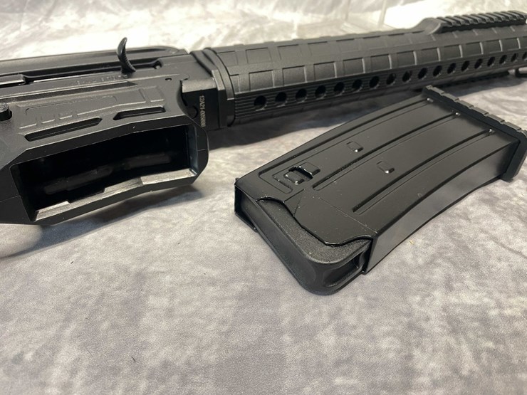 #10657-•-armsco-mks-12,-12-ga.-semi-auto-shotgun,-sn:-12a21-005696-image-17