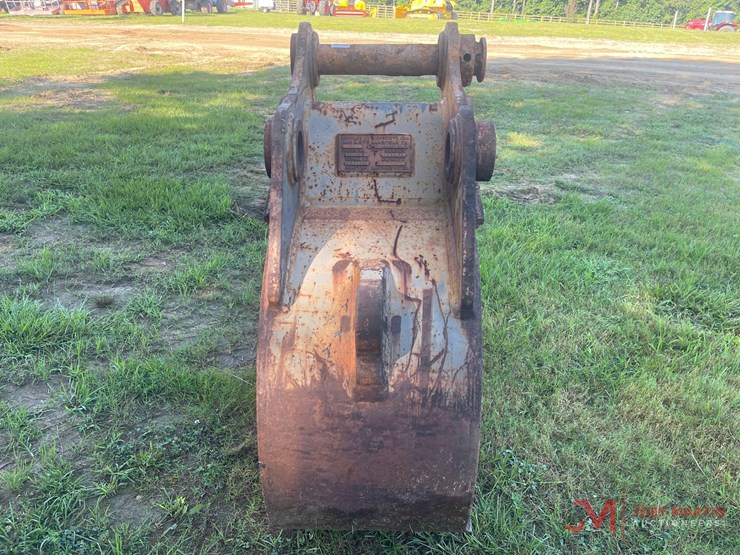 21"-tooth-excavator-bucket-image-4